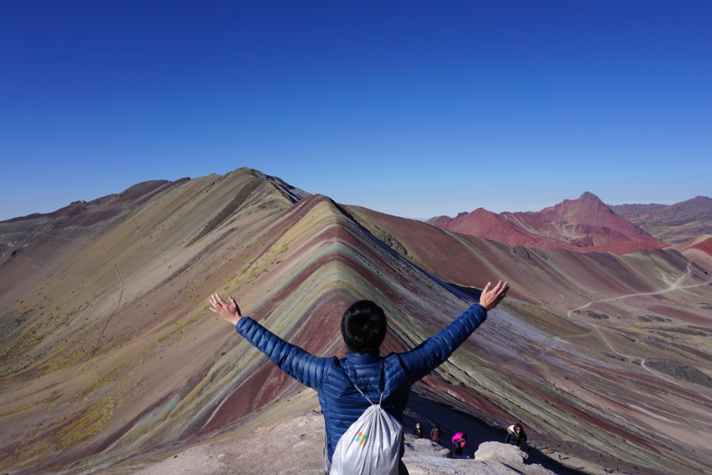 rainbow mountain peru